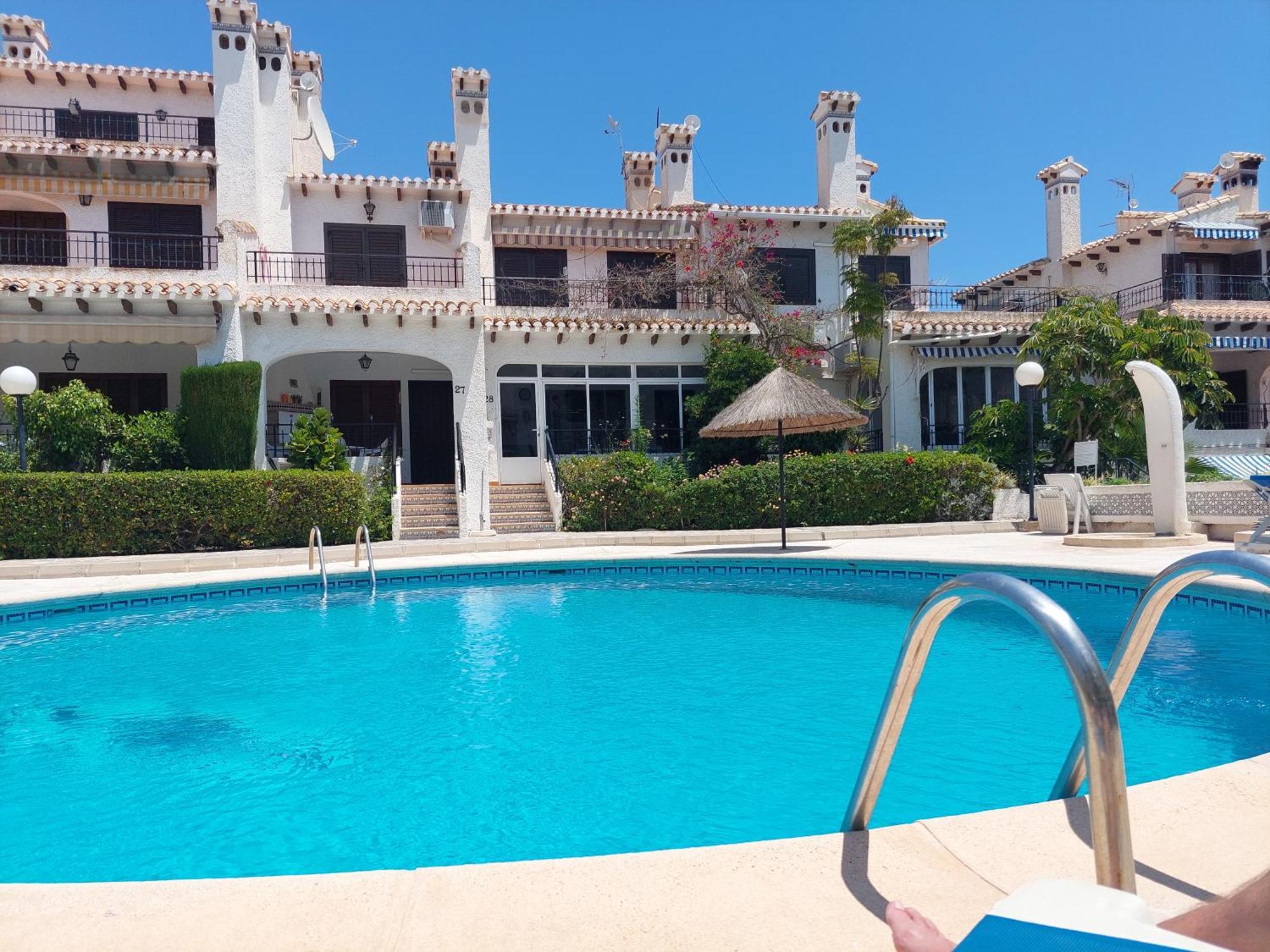 Casa Billarose - Lovely House Overlooking Pool & Walking Distance To The Beach And Restaurants Cabo Roig Exterior photo